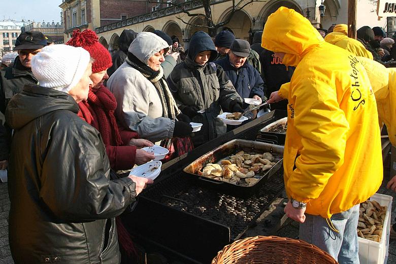 Tradycyjne pierogi z kapustą 
i grzybami.