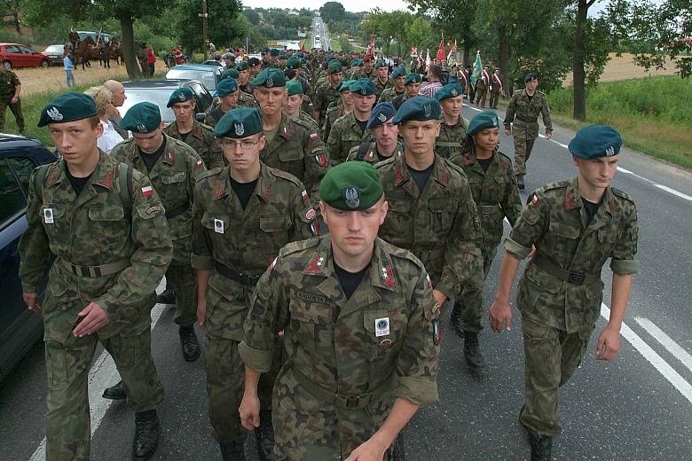 Maszerują! Przed nimi droga do Kielc.