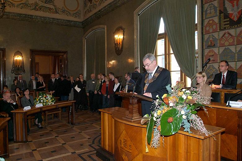 ... i podziękował wszystkim, którzy wspierali Go podczas kampanii wyborczej.    