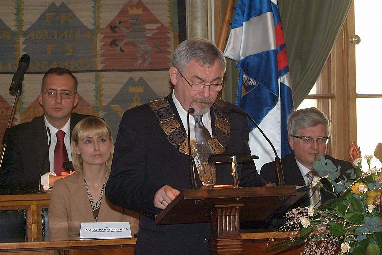 W swoim wystąpieniu Prezydent Miasta Krakowa wyraził nadzieję owocnej współpracy z wszystkimi, którzy chcą by Kraków się rozwija