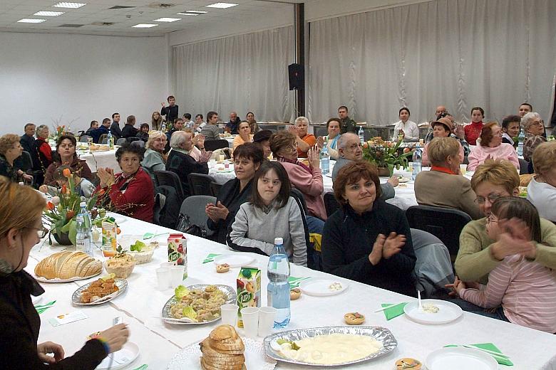 ...i podczas poczęstunku wysłuchali również życzeń...