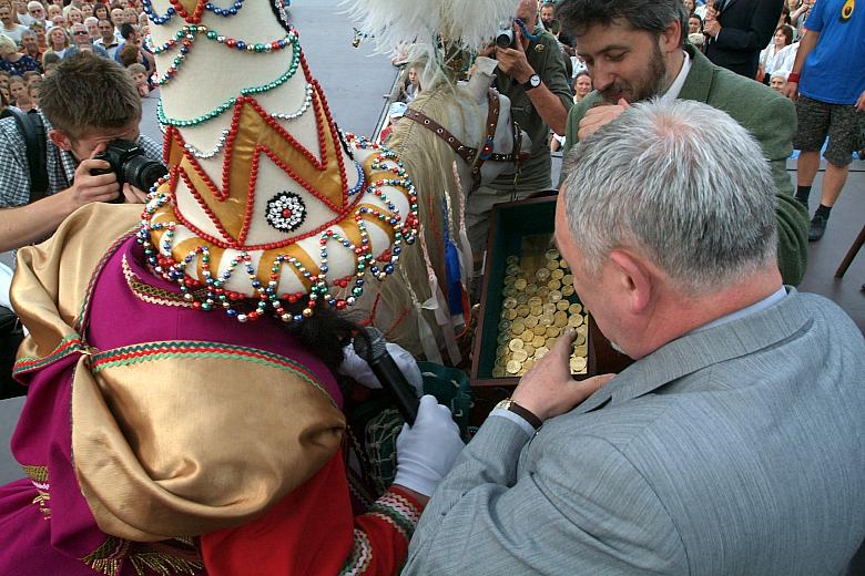 Haracz wygląda naprawdę imponująco.