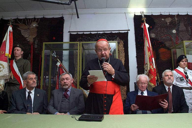 Następnie słowo wygłosił Kardynał Stanisław Dziwisz, Arcybiskup Metropolita Krakowski. 