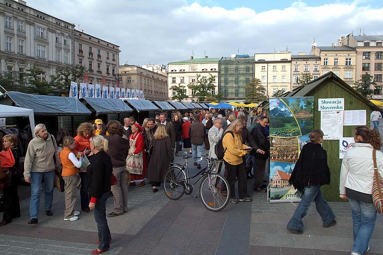 Podczas "Dni Słowackich w Krakowie", które odbyły się po raz czwarty, ponad 20 uzdrowisk, ośrodków narciarskich i park