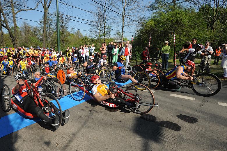 O godzinie 9.30 ruszył maraton.