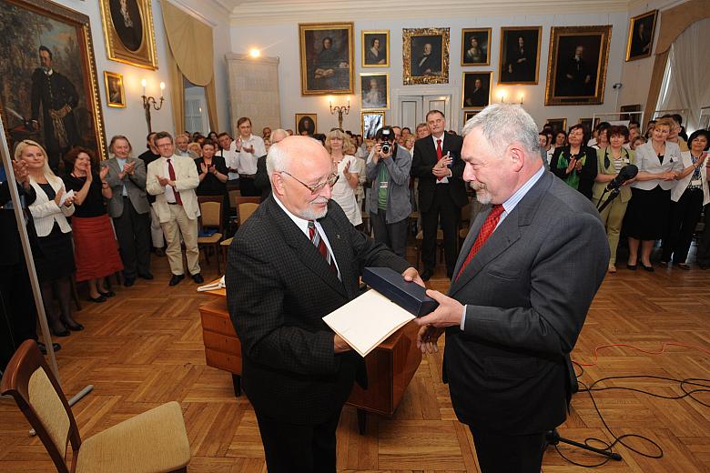 Tegoroczny "Dzień Muzealnika" był w Muzeum Historycznym Miasta Krakowa obchodzony bardzo uroczyście.
Wacław Passowicz