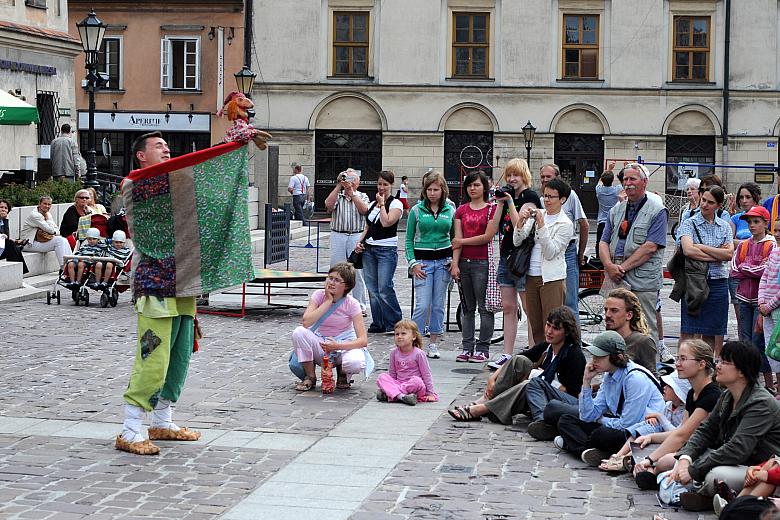 Na Małym Rynku występował również Regionalny Teatr Młodzieży z Archanielska, który zaprezentował spektakl "Jeśli ci się nie