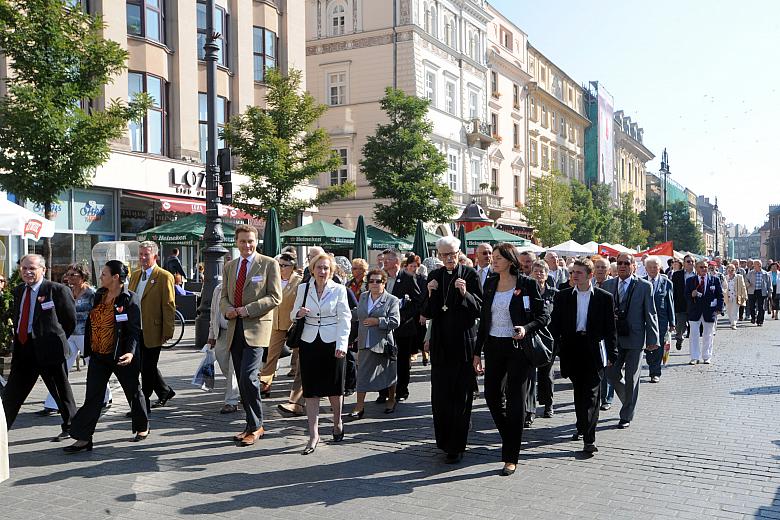 "Światowy Dzień Serca", obchodzony w ponad 120 krajach, ma na celu szerokie upowszechnienie podstawowej wiedzy o schor