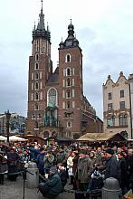 Otwarcie Targów i inauguracja Festiwalu Huculskiego im. Stanisława Vincenza przyciagnęły rzesze krakowian. 
