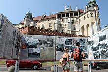 "Kadrówka 1914-2015" - plenerowa wystawa fotograficzna na placu o. Adama Studzińskiego